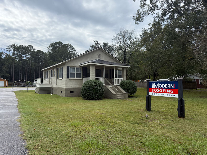 Modern Roofing office building in Summerville SC.